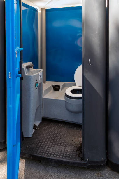 Best Best portable toilet rental  in Livingston, CA