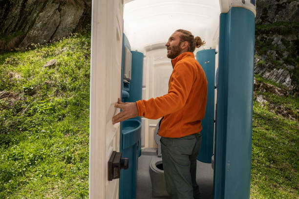 Portable bathroom rental in Livingston, CA