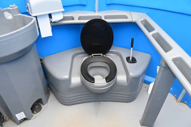 Best Construction site porta potty rental  in Livingston, CA